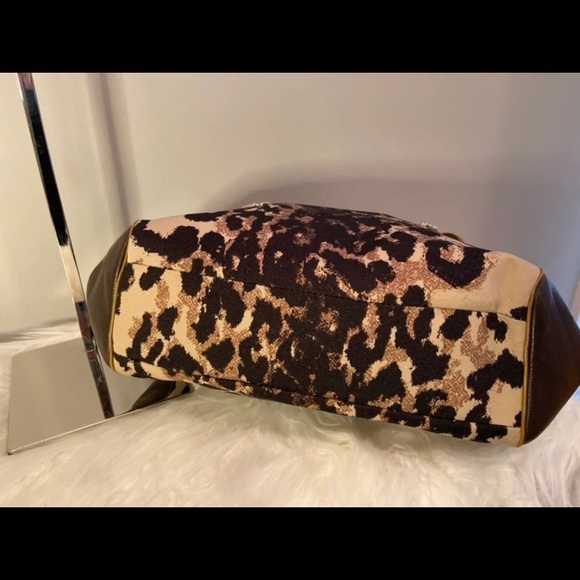 🐆Beautiful 3PC Coach Set 🐆 - Picture 12 of 17